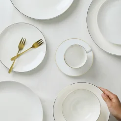 HOMLA Filizanka Auro Z Podstawka Ze Zlota Obwodka 0,21 L