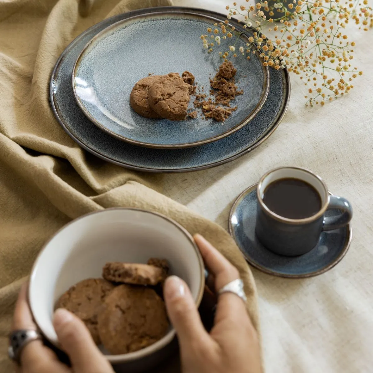 HOMLA Filizanka Larisa Do Espresso Ze Spodkiem Szara 0,08 L