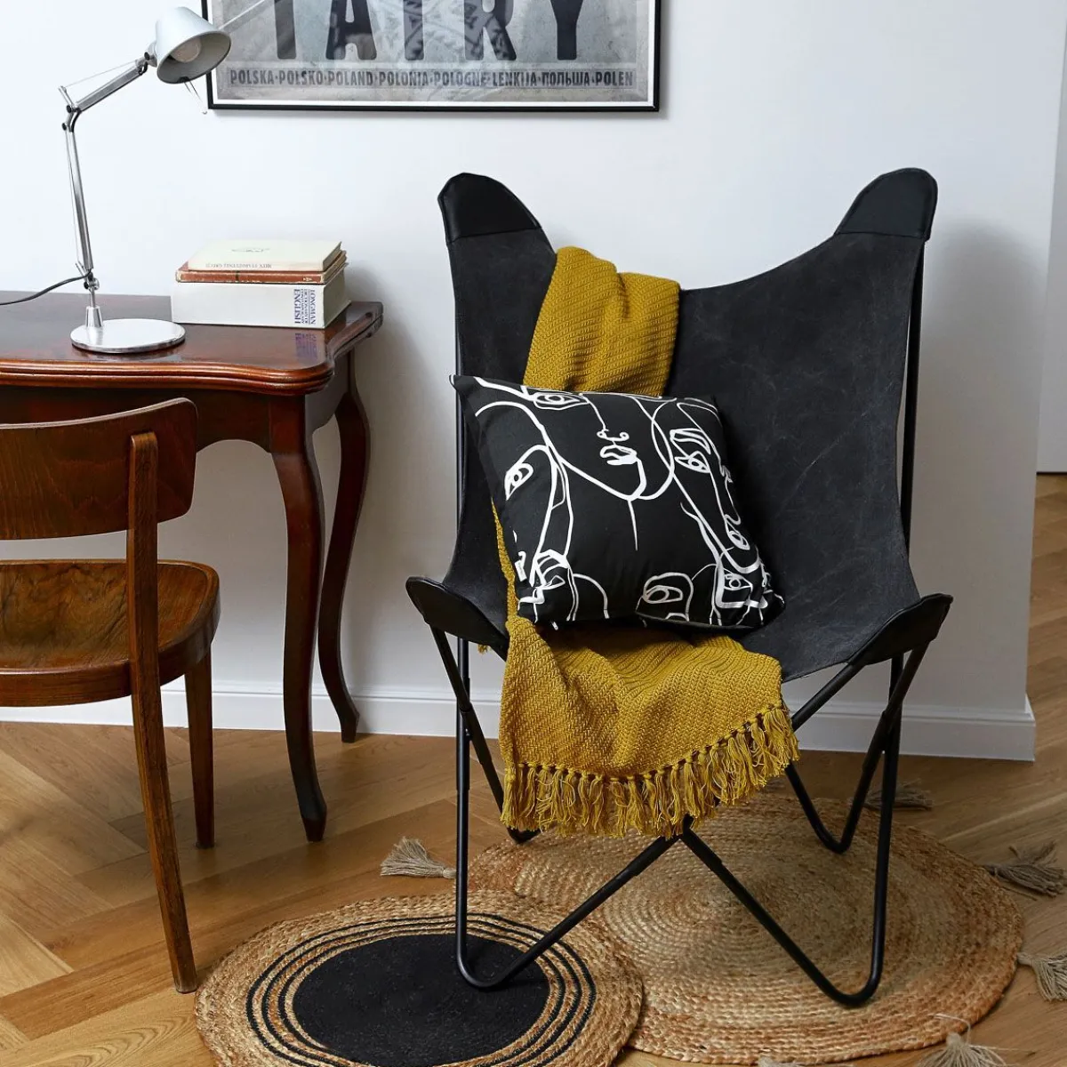 HOMLA Fotel Butterfly Z Metalowa Rama - Czarna Tkanina 70X80X102 Cm