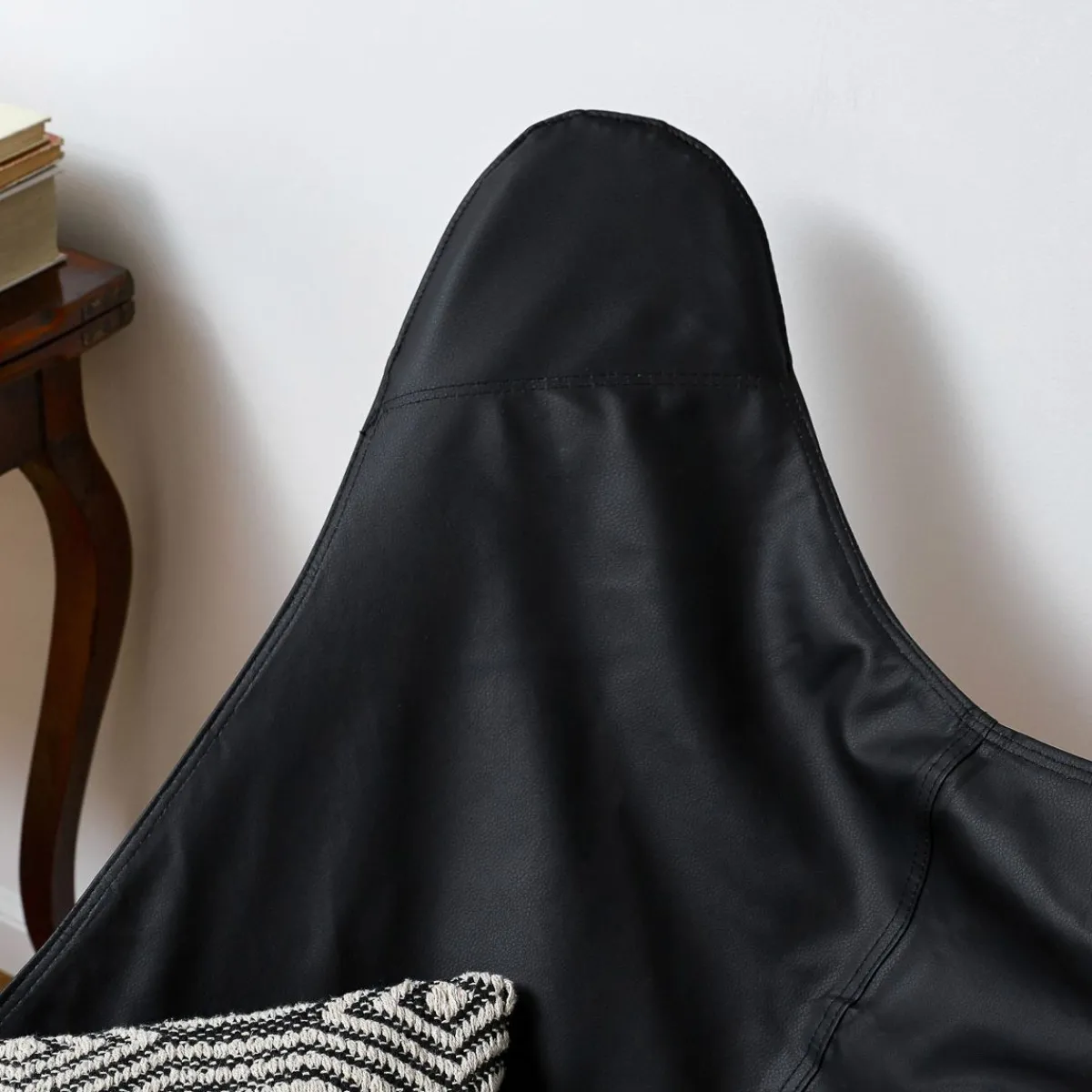 HOMLA Fotel Butterfly Z Metalowa Rama - Czarna Eco Skora 70X80X102 Cm