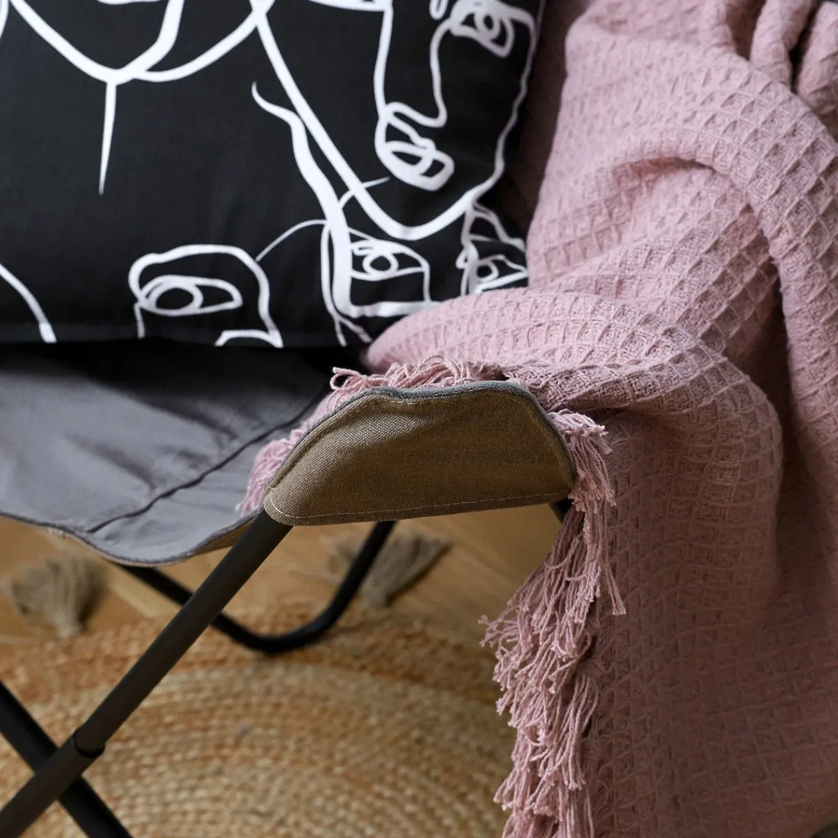 HOMLA Fotel Butterfly Z Metalowa Rama Welur 70X80X102 Cm