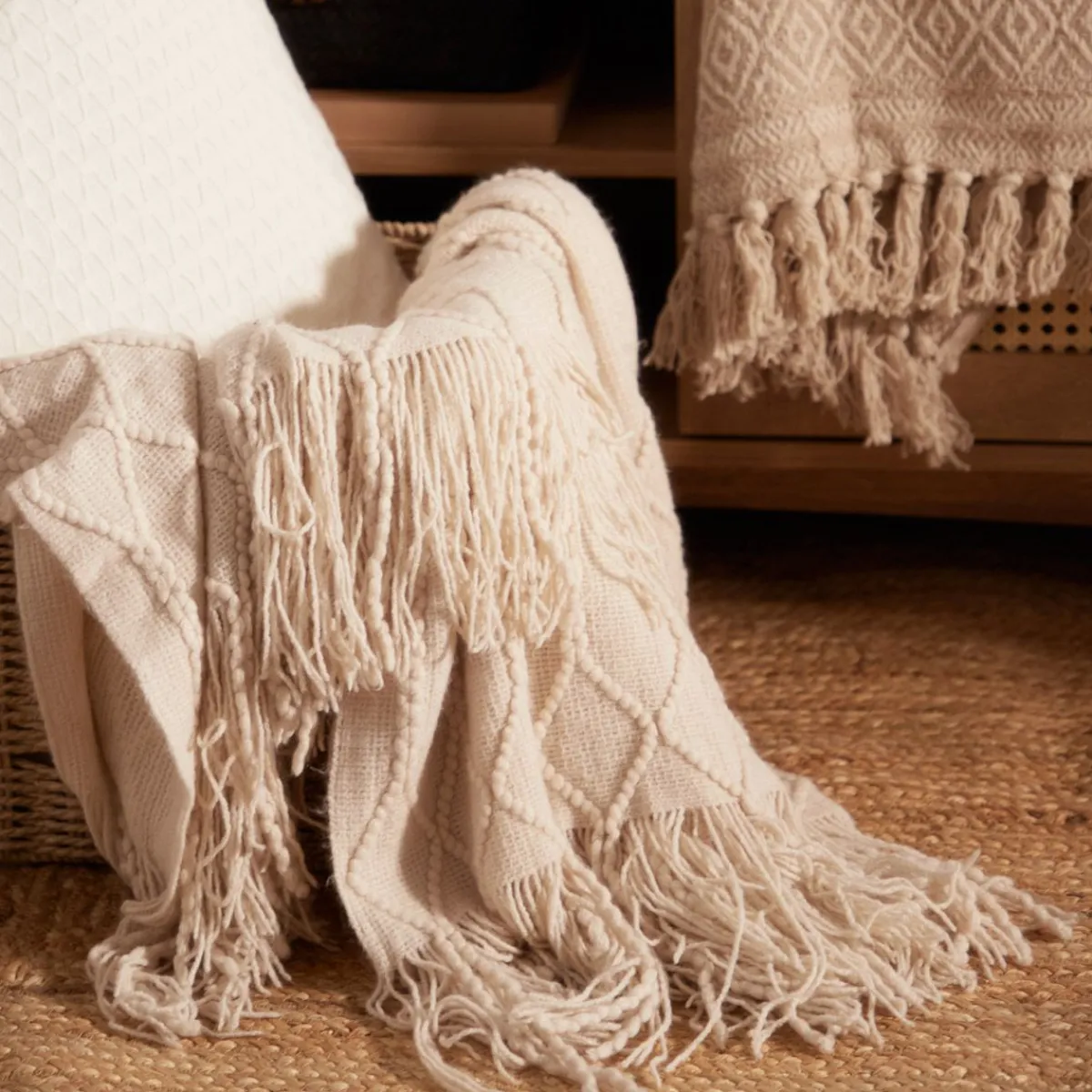 HOMLA Koc Loop W Splot Kulkowy 130X170 Cm