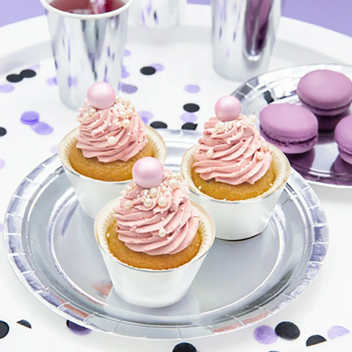 PARTYDECO Komplet Talerzy Silver Papierowych 6 Szt. Fi 23 Cm