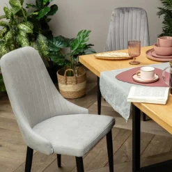 HOMLA Krzeslo Louis W Tkaninie Jasnoszare 44X59X88 Cm