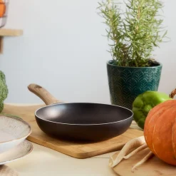 HOMLA Patelnia Albero Czarna 20 Cm