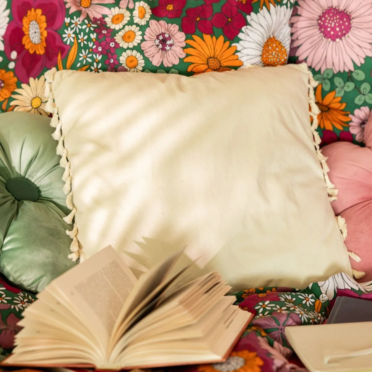 HOMLA Poszewka Urda Ecru Z Fredzlami 45X45 Cm