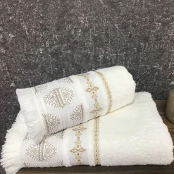 HOMLA Ręcznik Solta Z Fredzlami 50X90Cm