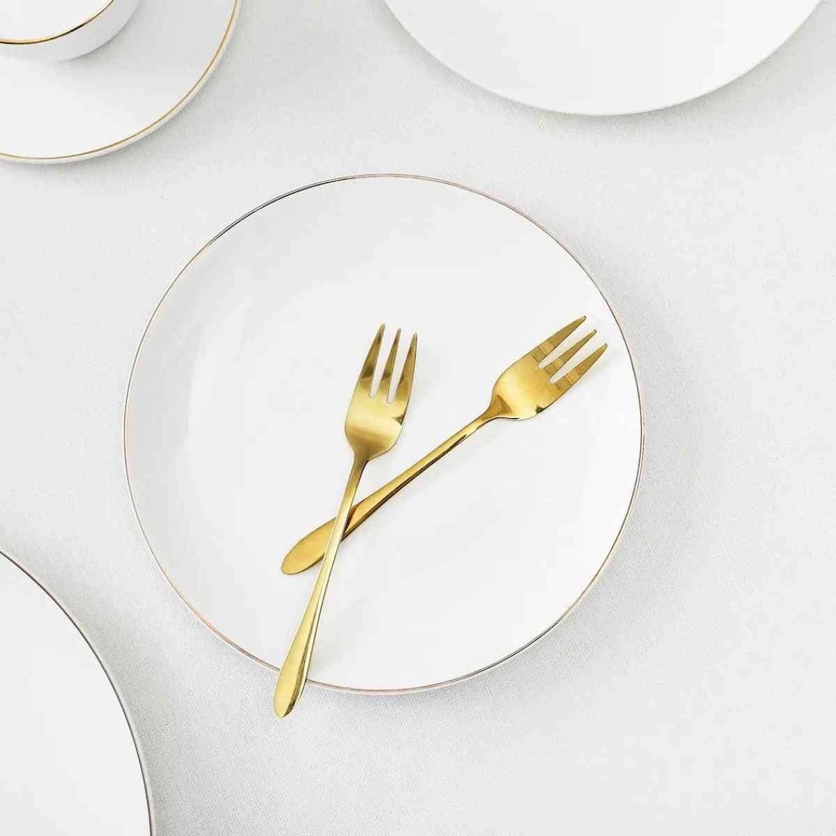 HOMLA Talerz Auro Deserowy Ze Zlota Obwodka 19 Cm