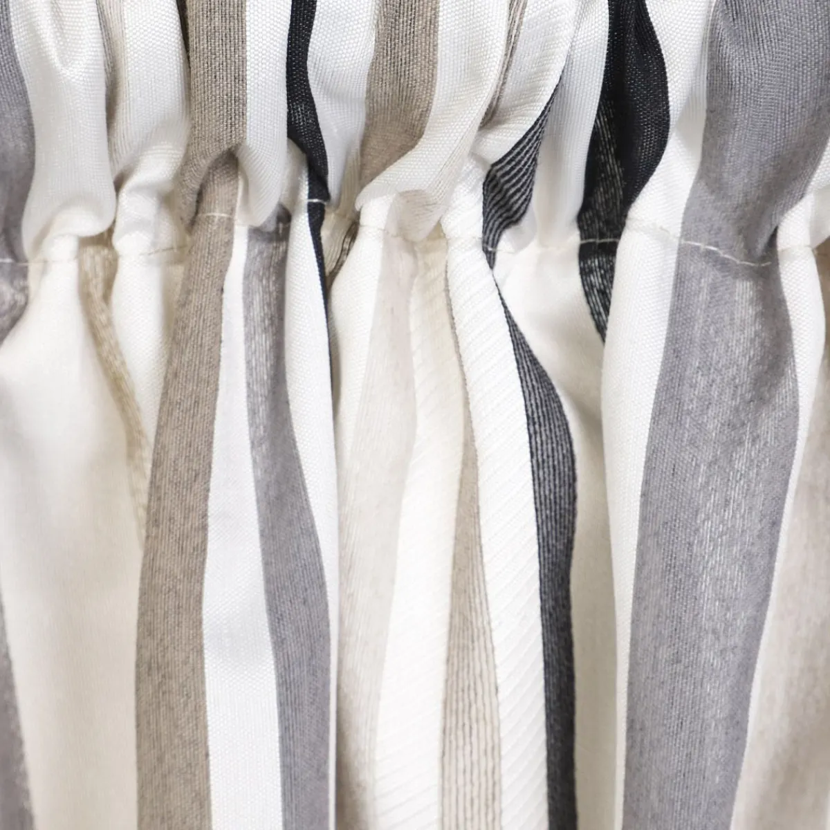 HOMLA Zaslona Mirla W Pionowe Paski 140X250 Cm