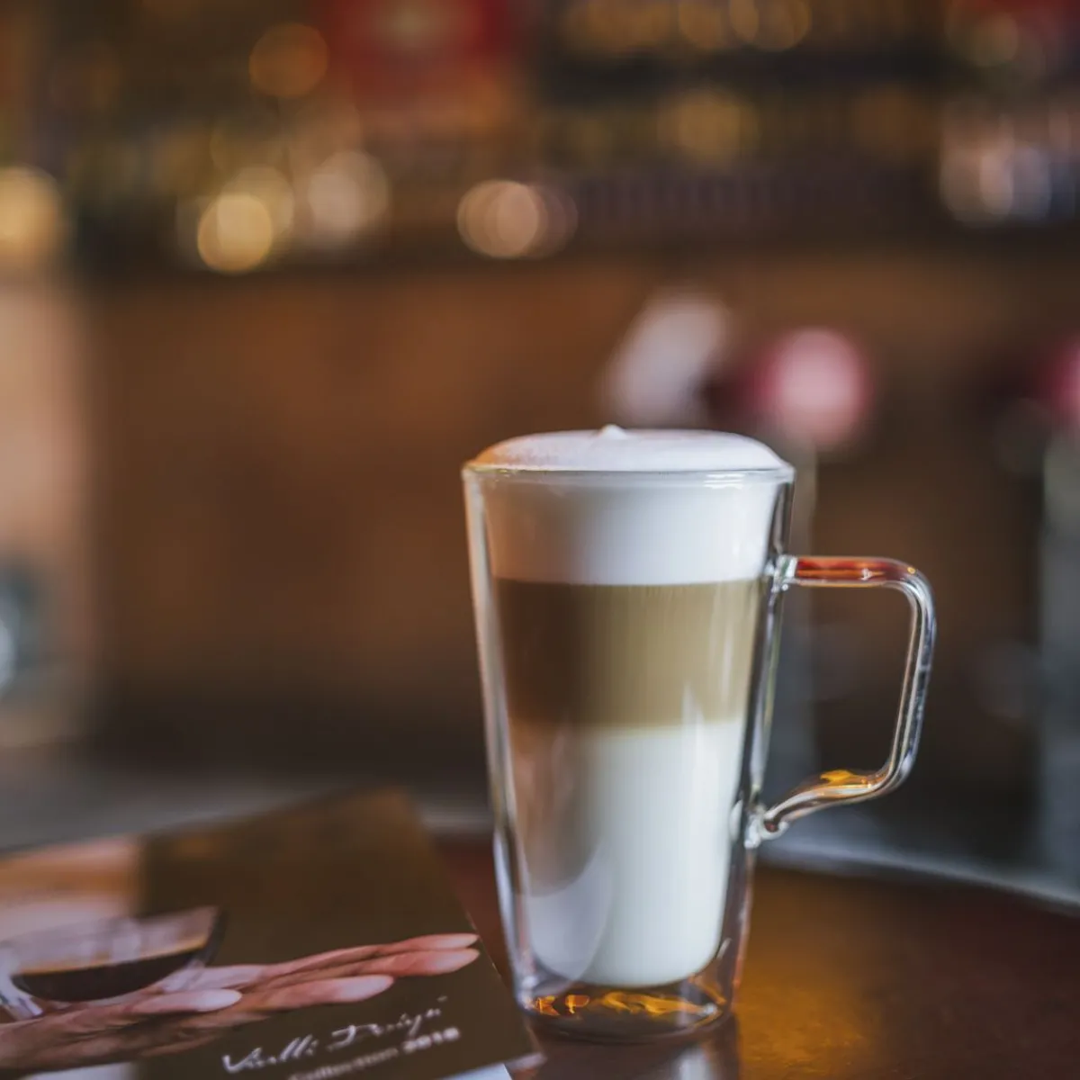 VIALLI DESIGN Zestaw Szklanek Diva Z Podwojna Scianka 2 Szt. 350 Ml