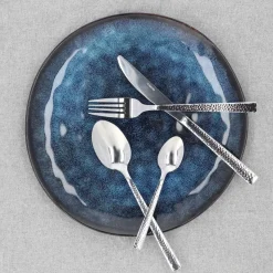 HOMLA Zestaw Sztućców Martello Z Mlotkowana Raczka Srebrne 24 Szt.